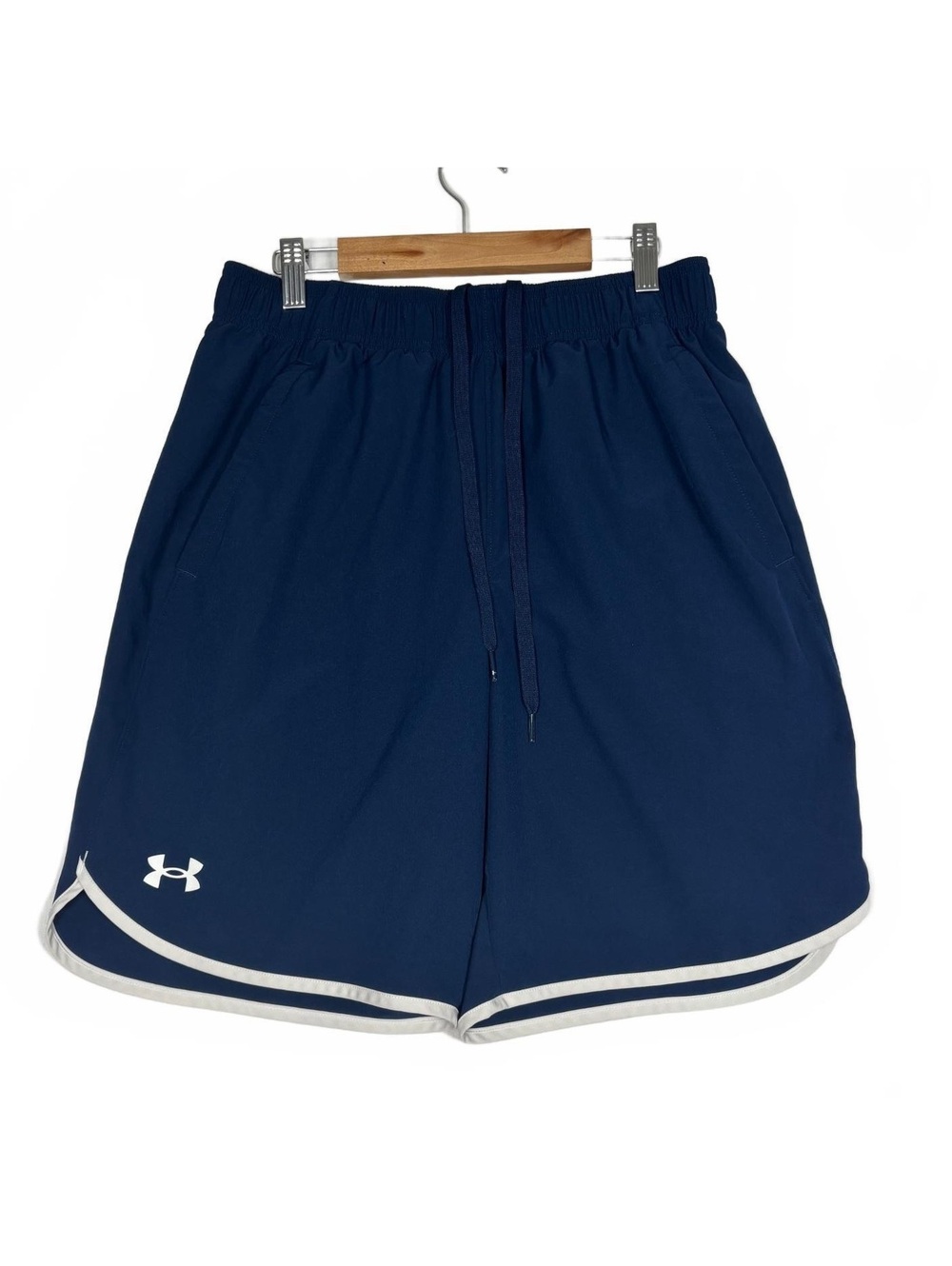 Under Armour Men’s Loose Fit Athletic Shorts Navy White Piping Size M Medium